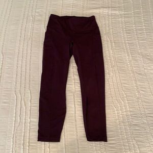 Yogalicious dark purple leggings
